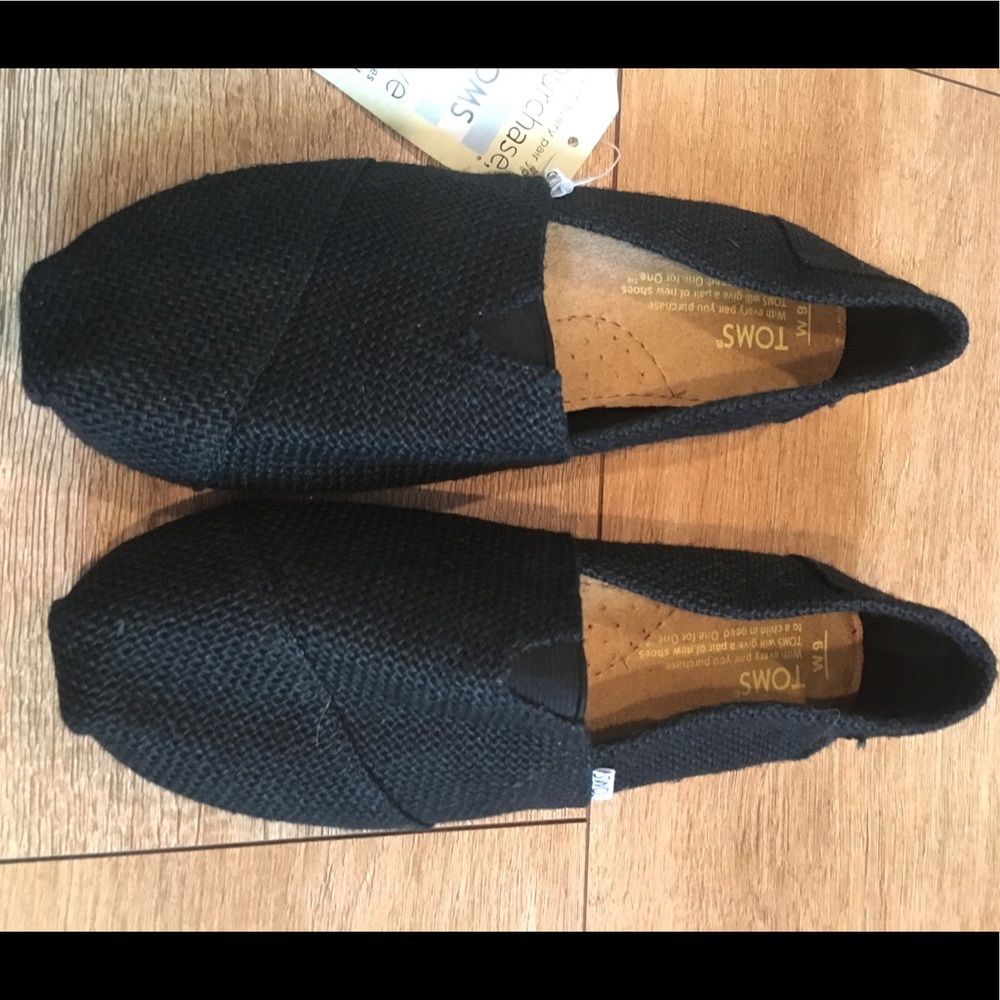 Tom’s Classic black burlap shoes